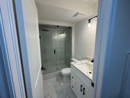 For Lease - 161 Romaneli Crescent Unit# Lower, Bradford West Gwillimbury, Ontario - Photo 4