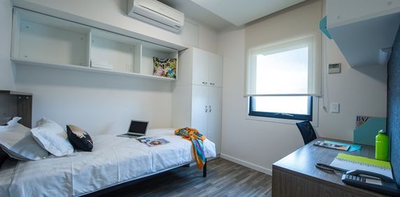 4-bedroom shared unit, Dripstone Road - Photo 2