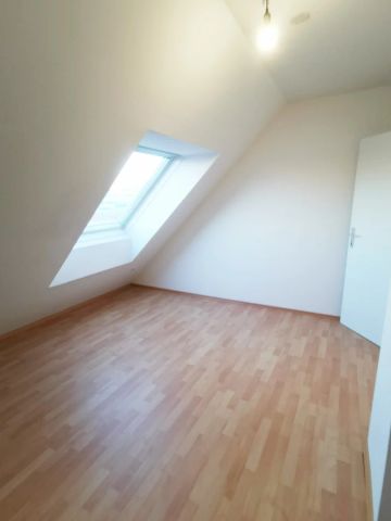 3 Zimmer-Maisonett-DG-Wohnung mit Terrasse - Foto 4