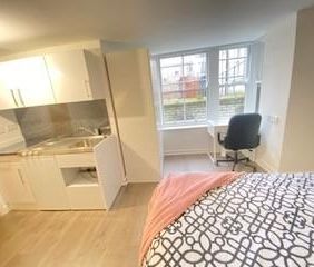 Studio to rent - Photo 2