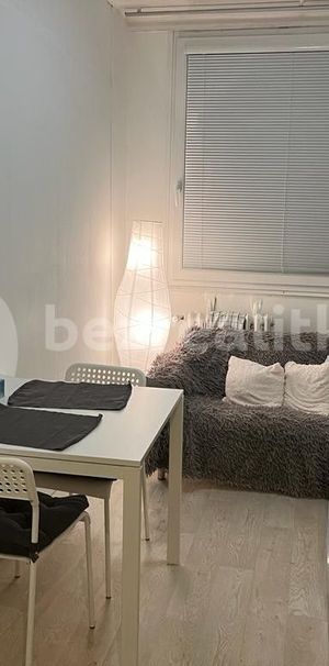 Pronájem bytu • 69 m² bez realitkyZelenohorská, Praha - Bohnice - Фото 1