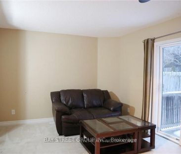 For Lease - 135 Walmer Garden, London North, Ontario - Photo 1