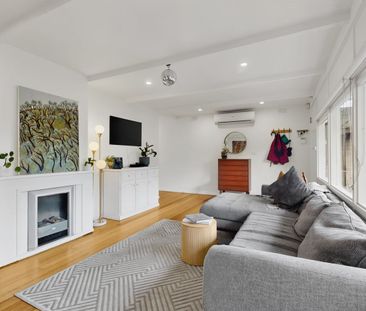 Renovated Three-Bedroom Home in a Quiet Glen Iris Pocket - Photo 5