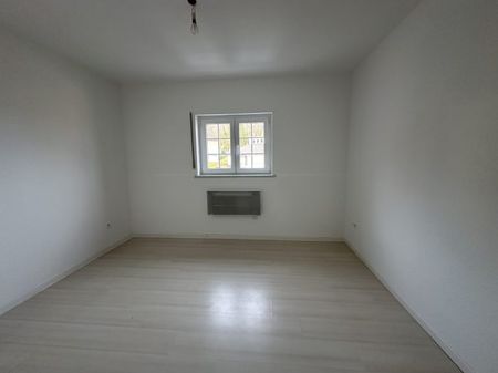 DUPLEX - Photo 2