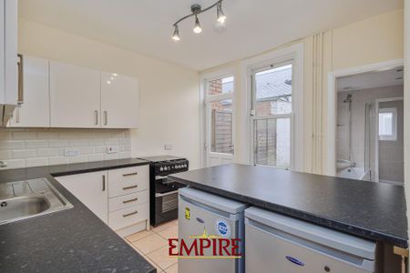 2 bedroom house to rent - Photo 2