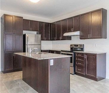 For Lease - 69 Walter Tunny Crescent, East Gwillimbury, Ontario - Photo 3