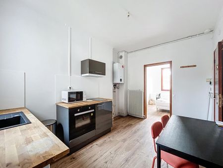 Location Appartement 1 pièce Meublé 26m² LE PETIT QUEVILLY 76140 - Photo 2