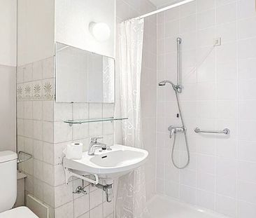 Appartement te huur in Gembloux voor € 700 met 1 slaapkamer - Foto 3