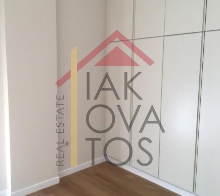 Μεζονέτα για ενοικίαση Γκολφ (Γλυφάδα) - Φωτογραφία 3