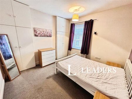 2 bedroom terraced house to rent - Photo 3