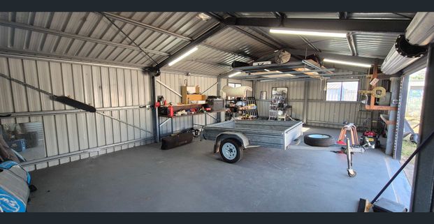 Looking for room to move - Photo 1