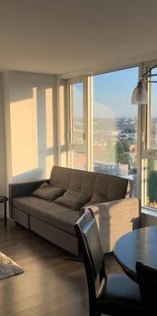 Bright 1 bedroom, 1 bath condo $2700 - Photo 1