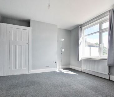 Campbell Road, Kent, London - Photo 5