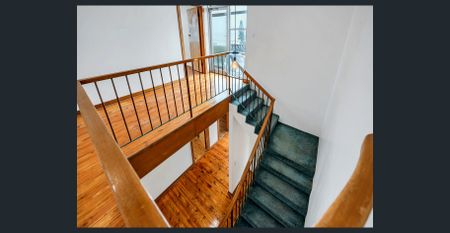 Majestic historical charm with premium ocean views - Photo 5