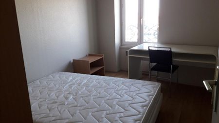 A LOUER - APPARTEMENT T1 BIS - ROANNE SECTEUR FAUBOURG CLERMONT - Photo 2