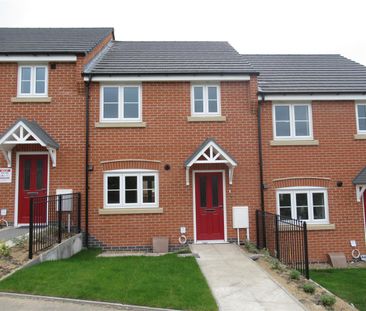 3 Bed House - townhouse - Photo 1