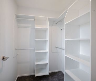 Modern Brand New Build in a Lifestlye Town! - Photo 2
