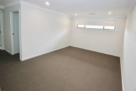 34 Crows Ash Avenue, Edgeworth - Photo 5