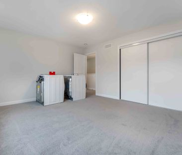 For Lease - 1126 Creekway Private, Kanata, Ontario - Photo 3