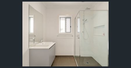 Brand New Family Home in the Heart of Brookhaven Estate - Photo 5