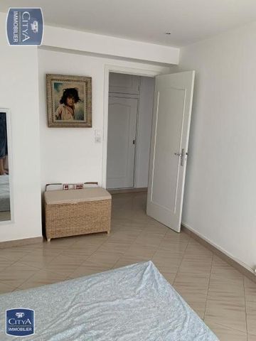 Location Appartement 1 pièce 43m² TOULON 83000 - Photo 2