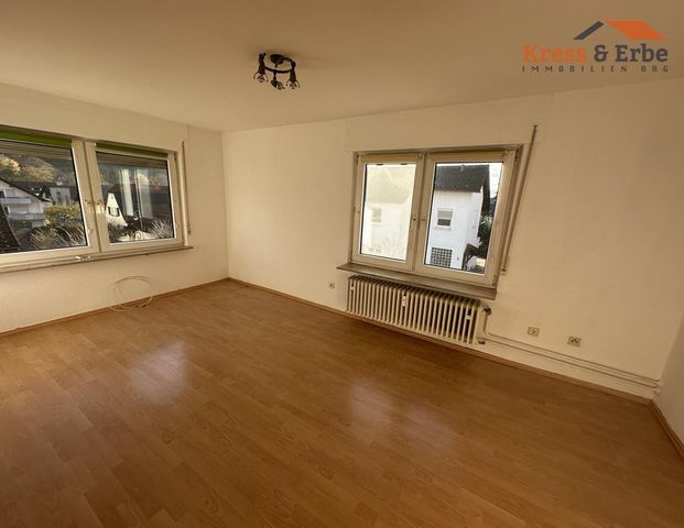 Großzügige 3-Zimmer-Wohnung im 1. Obergeschoss mit modernem Bad im Herzen von Bad Soden - Photo 1
