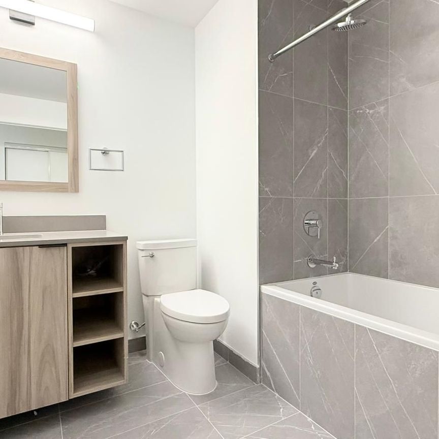 For Lease - 1037 The Queensway N/A Unit# 807, Toronto, Ontario - Photo 1