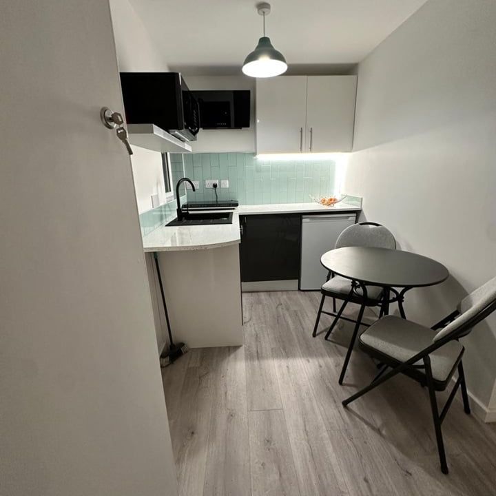 Room in a Shared House, Lyndhurst Road, LU1 - Photo 1