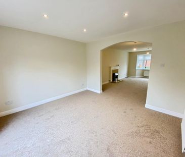 4 bedroom House To Let - Photo 3