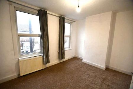 Kimberley Road, London, N18 - Photo 4