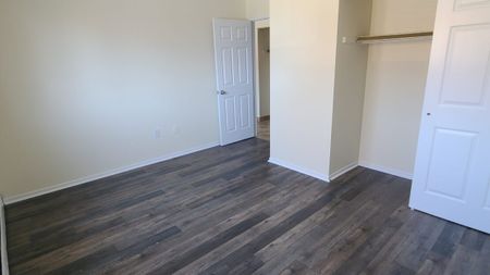 223 Windmill Road Dartmouth | Waterfront 1-Bedrooms | Openings for September 1st $1,550/Month – Premium Scenic Living - Photo 3