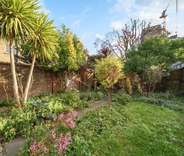 2 bedroom end of terrace house to rent - Photo 5