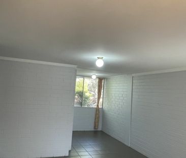 Modern, low-maintenance living in the heart of Wembley - Photo 3