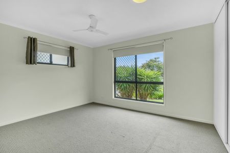 34 Cavella Drive, Glen Eden - Photo 2