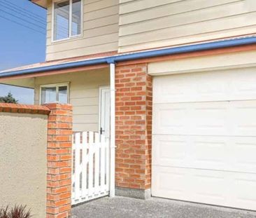 Sunny, light, refurbished townhouse - 3 bedrooms - Photo 2