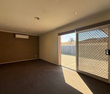 4 Bedroom Home in the Heart of Hillside! - Photo 2