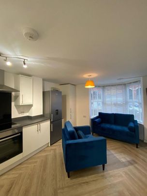 3 bedroom flat to rent - Photo 1