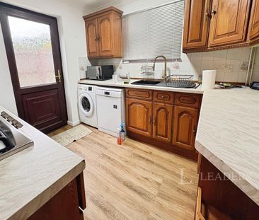 3 bedroom terraced house to rent - Photo 1