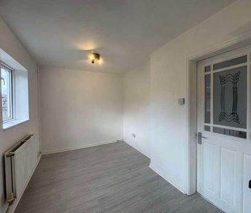 Maple Road, Dudley, West Midlands, DY1 - Photo 2