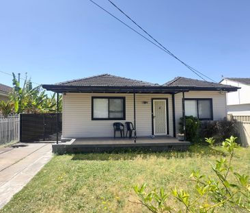 Comfortable Living in Fairfield - Photo 2