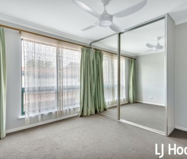 Newly Renovated Unit! - Photo 6