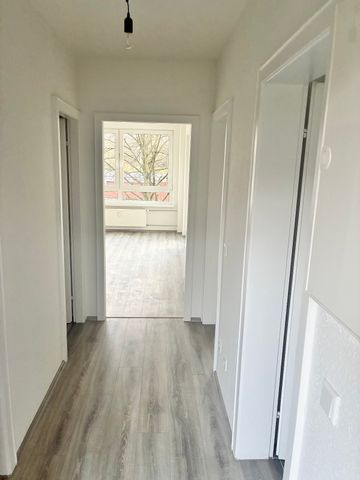 Helle 2-Zimmer-Wohnung mit Balkon - Photo 2