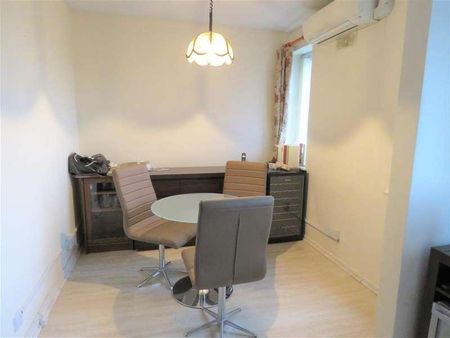 Minster Court, Liverpool, L7 - Photo 2