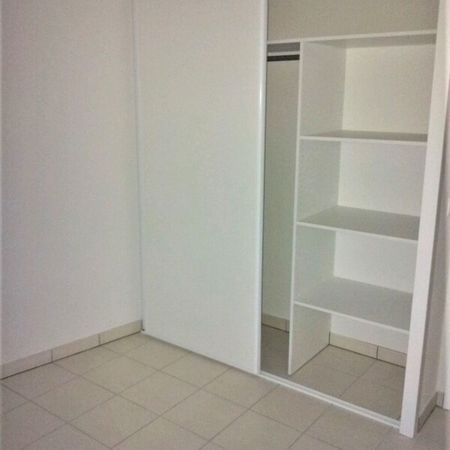 Location Appartement 3 pièces 63m² BAYONNE 64100 - Photo 3