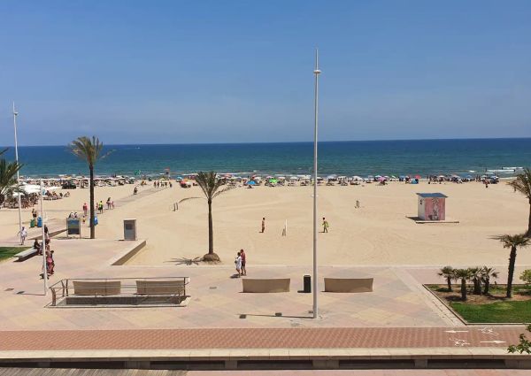 Apartamento de alquiler en Carrer de la Ràbida, 1, Playa de Gandia