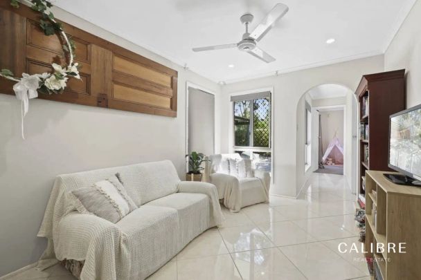 “Quiet Cul-de-Sac Low Set Brick - Room to Move” - Photo 1