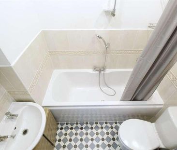 Derisley Close, Byfleet, West Byfleet, KT14 - Photo 6