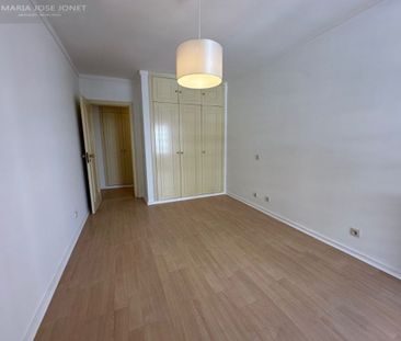 3 room luxury Apartment for rent in Cascais, Lisbon - Photo 6