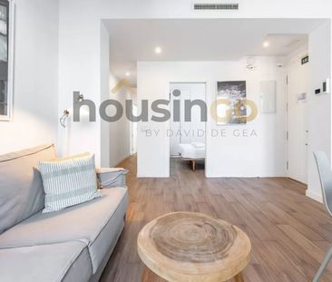 Penthouse for rent in Madrid (Chamberí) - Photo 3