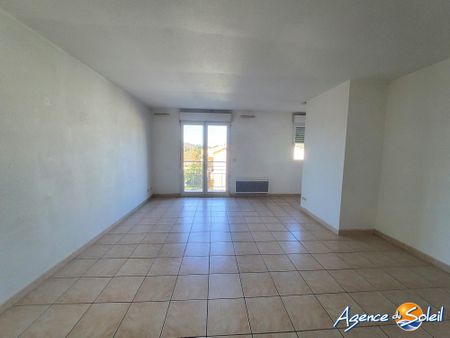 Location Appartement 2 pièces 50m² NARBONNE 11100 - Photo 2